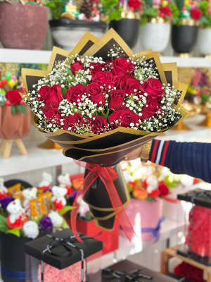 Erzurum Çiçekçi - 15 Adet Kırmızı Gül Buketi